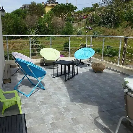 F3 80m², Vue Sur Mer. Arrivee Possible En Semaine *
