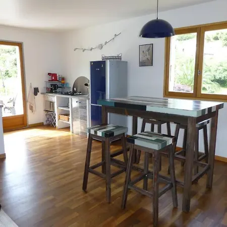 F3 80m², Vue Sur Mer. Arrivee Possible En Semaine Ferienhaus